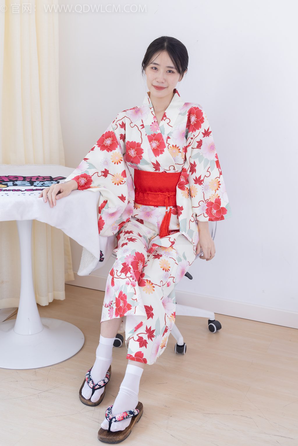 勿恋传媒 NO.2385 菜菜-遗失的心跳 [240P/1V/4.66G] 其它写真-第2张