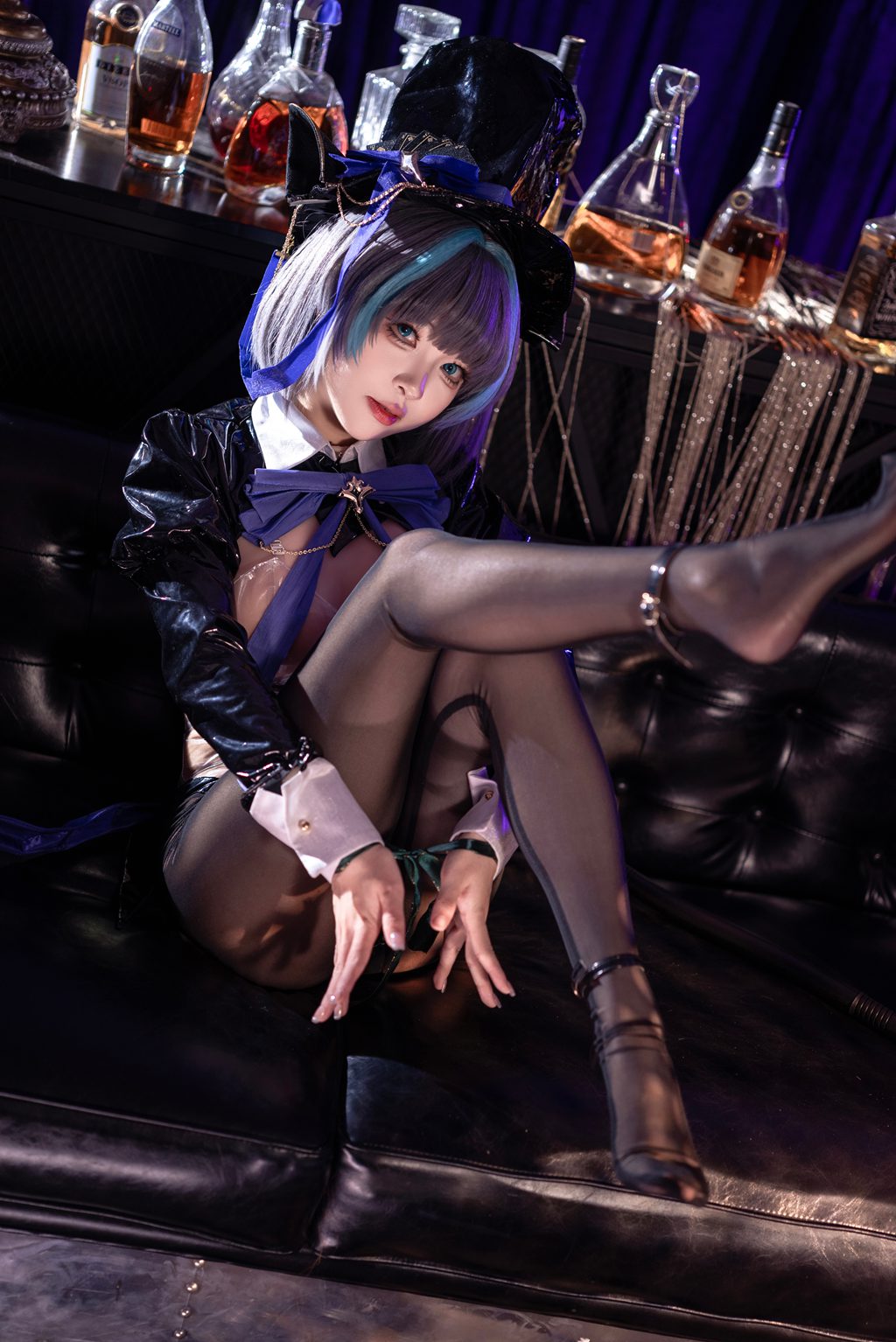 网紅Coser@矢量鱼 –柴郡魔术师 [39P-443MB] 网红写真-第2张