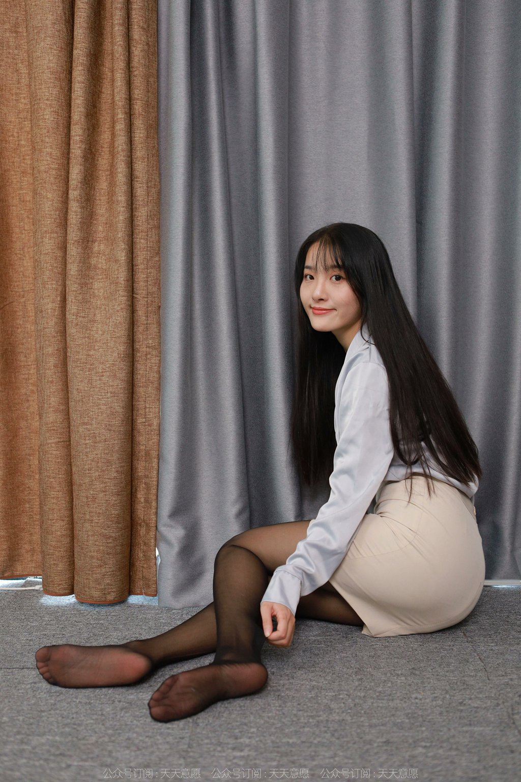 [IESS异思趣向] 耽丝 220907 婉萍 [82P/113MB] IESS异思趣向-第1张