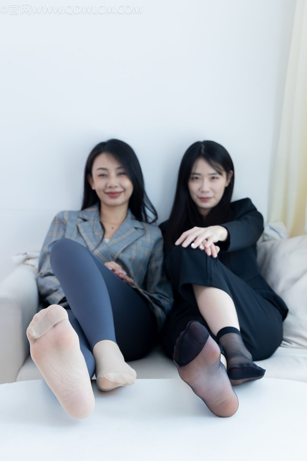 勿恋传媒 NO.2338 菜菜&岚岚-孤独又烂漫 其它写真-第1张