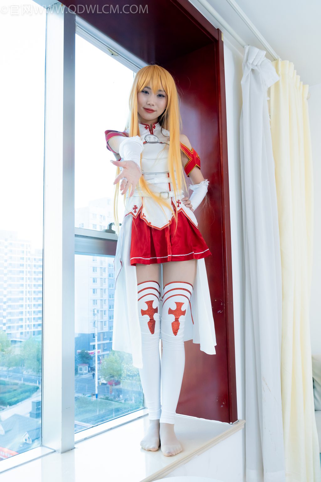 勿恋传媒 NO.2340 泡泡-笼中金丝雀 [156P/1V/6.37G] 其它写真-第1张