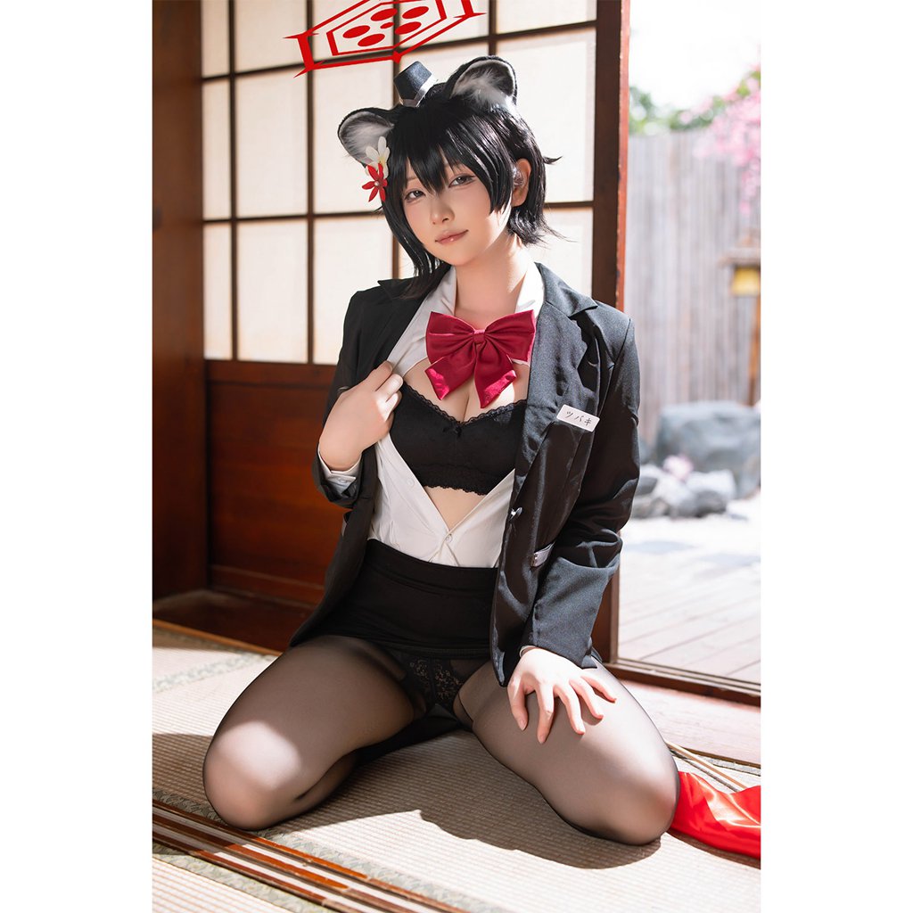 网紅Coser@屿鱼 –椿 [13P-23MB] 网红写真-第2张