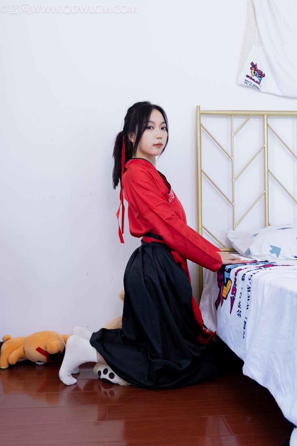 勿恋传媒 NO.2330 纱纱-樱花纷扬如雪 [219P/1V/6.65G] 其它写真-第1张