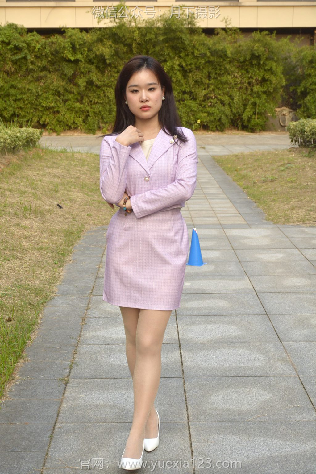 [爱月下] NO.002 茜茜~【面试正装】提前感受下步入社会后面试工作得正装！[111P/1V/3.66G] 年费专享-第1张