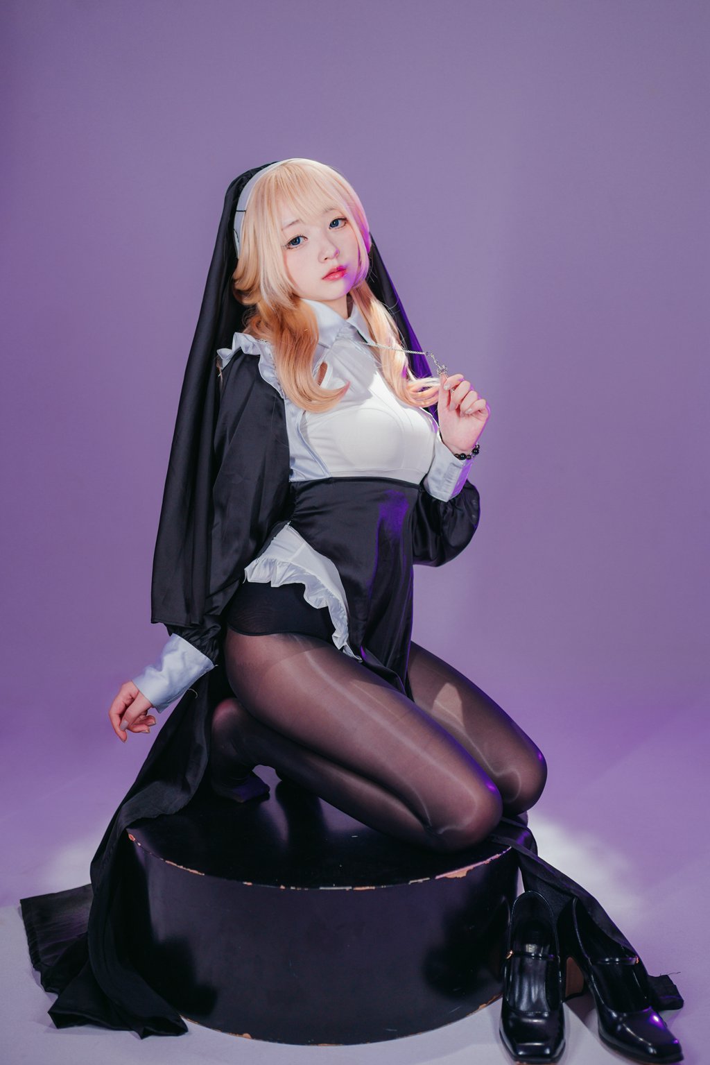 动漫博主@花铃 圣堂修女[151P-534M] 网红写真-第1张