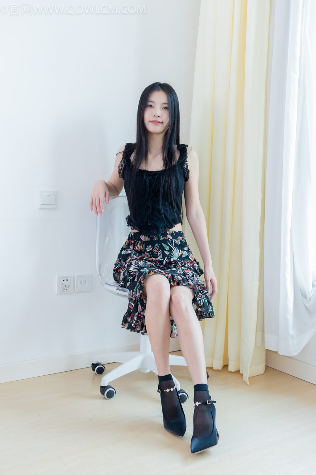 勿恋传媒 NO.2332 茯苓-野雏菊 [184P/1V/8.07G] 其它写真-第1张