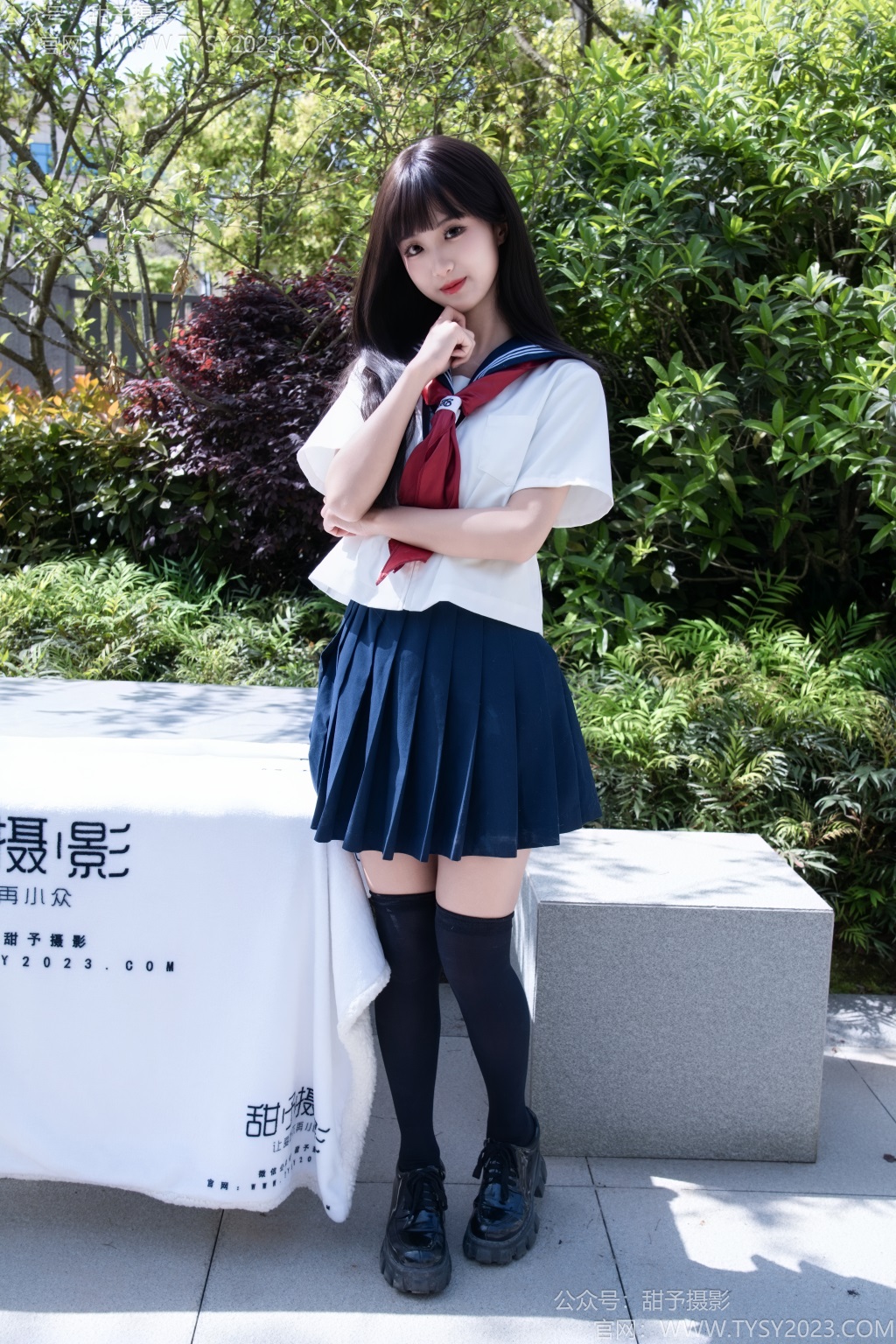 [甜予摄影] NO.193 小甜桃-皮鞋、大腿袜、裸足（完整版）[129P/2V/9.35G] 年费专享-第1张