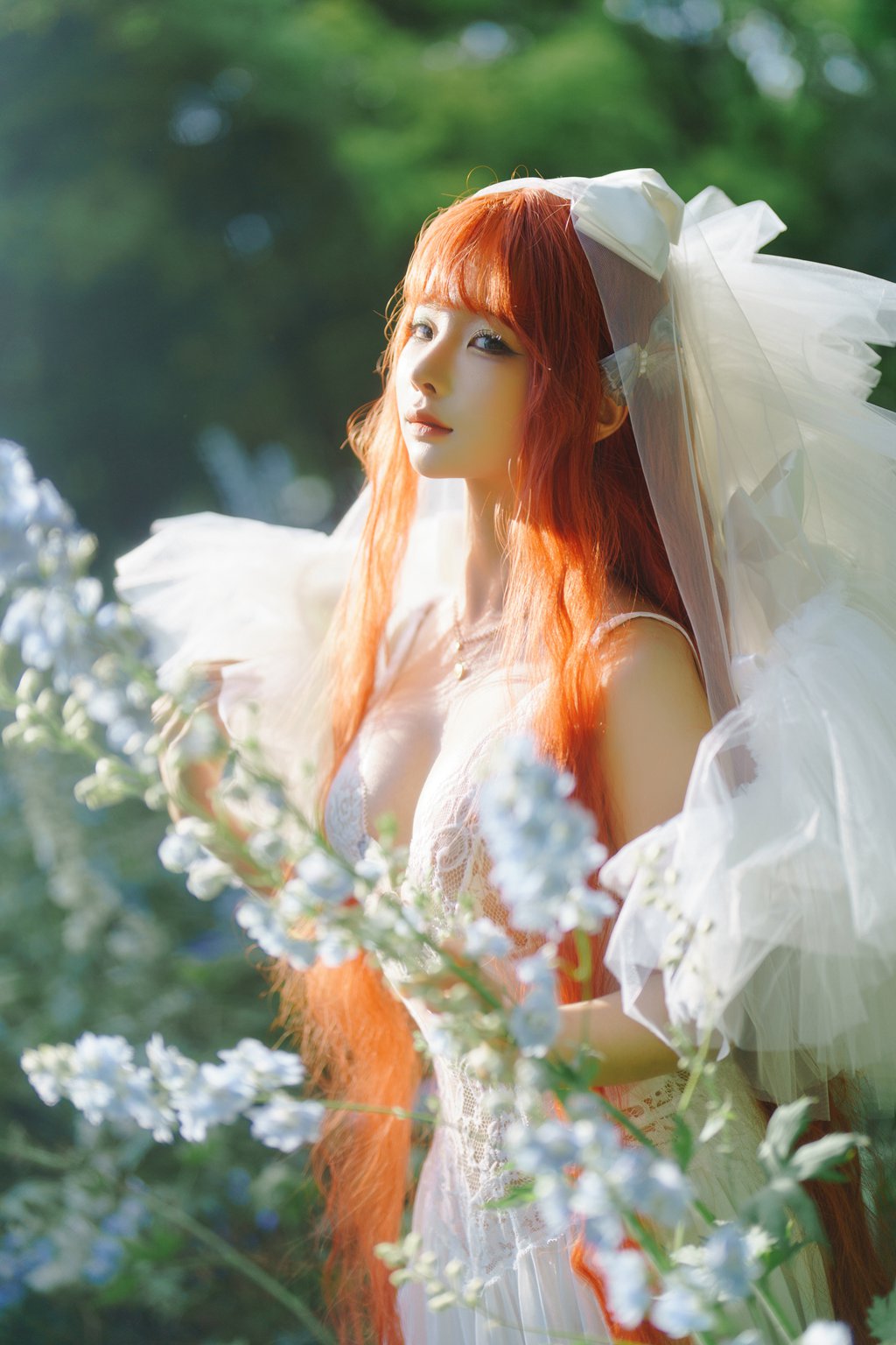 知名动漫博主@蠢沫沫 花丛婚纱 [67P/614MB] 网红写真-第1张