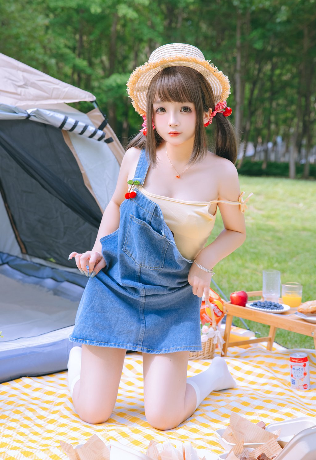 人气动漫博主@日奈娇 野餐日 [200P/2.07G] 网红写真-第1张