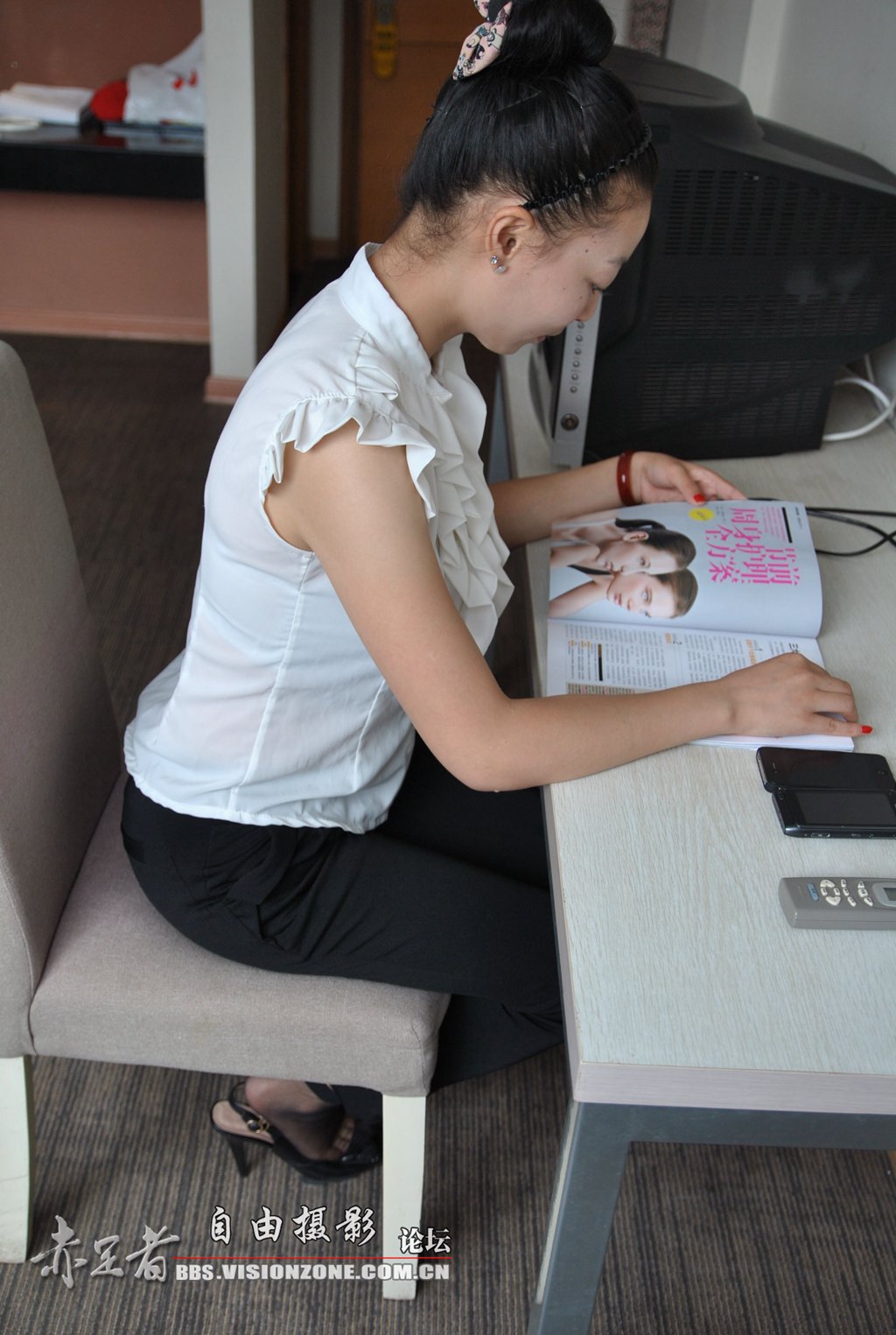 自由摄影 No.492 传媒公司白领 清清超薄嘿丝 [20P/13MB] 其它写真-第1张