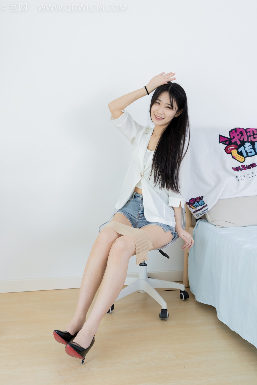 勿恋传媒 NO.2376 菜菜-往事如烟 [135P/1V/3.92G] 其它写真-第1张