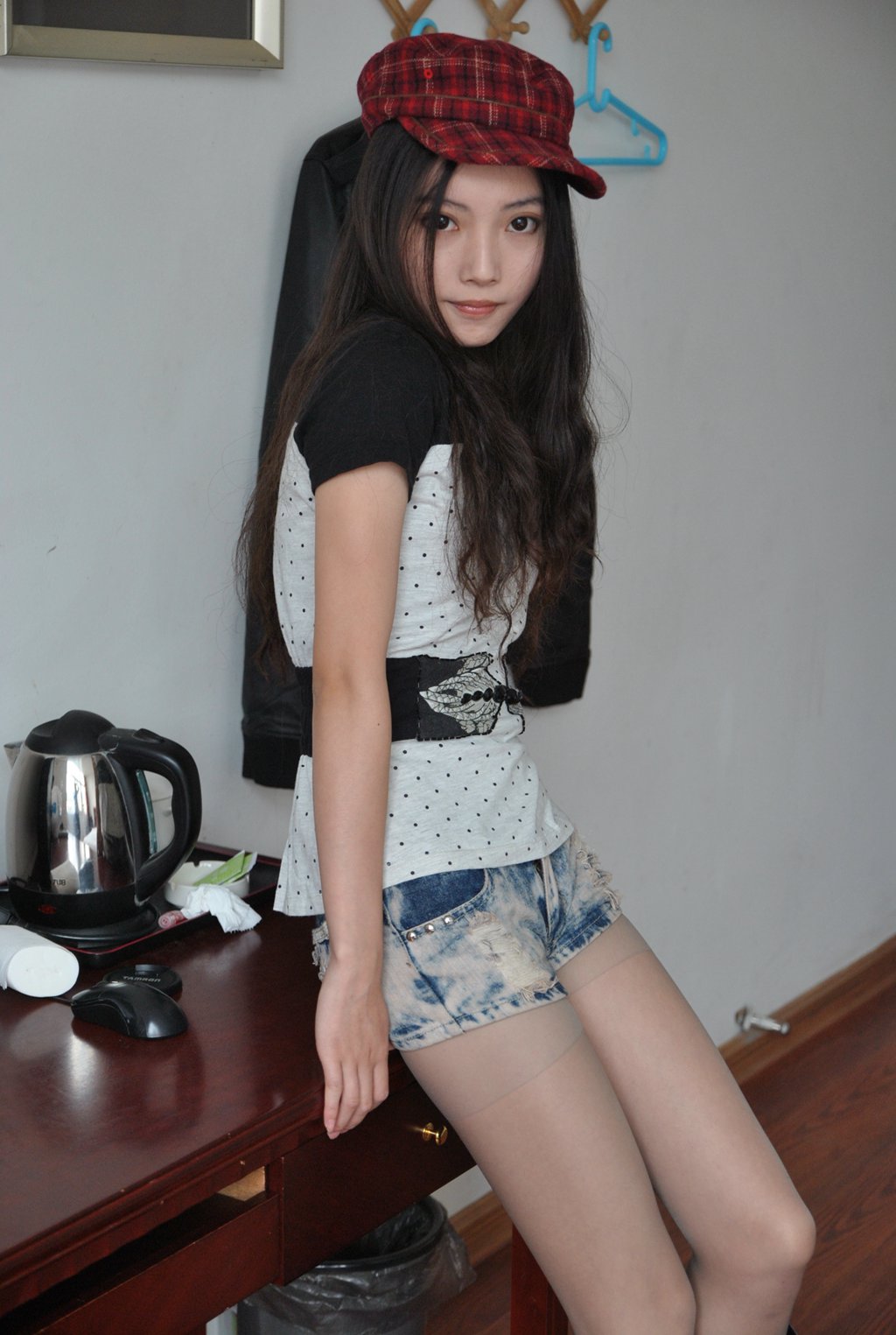 自由摄影 No.457 长丝 灰丝 长靴 [109P/240MB] 其它写真-第1张