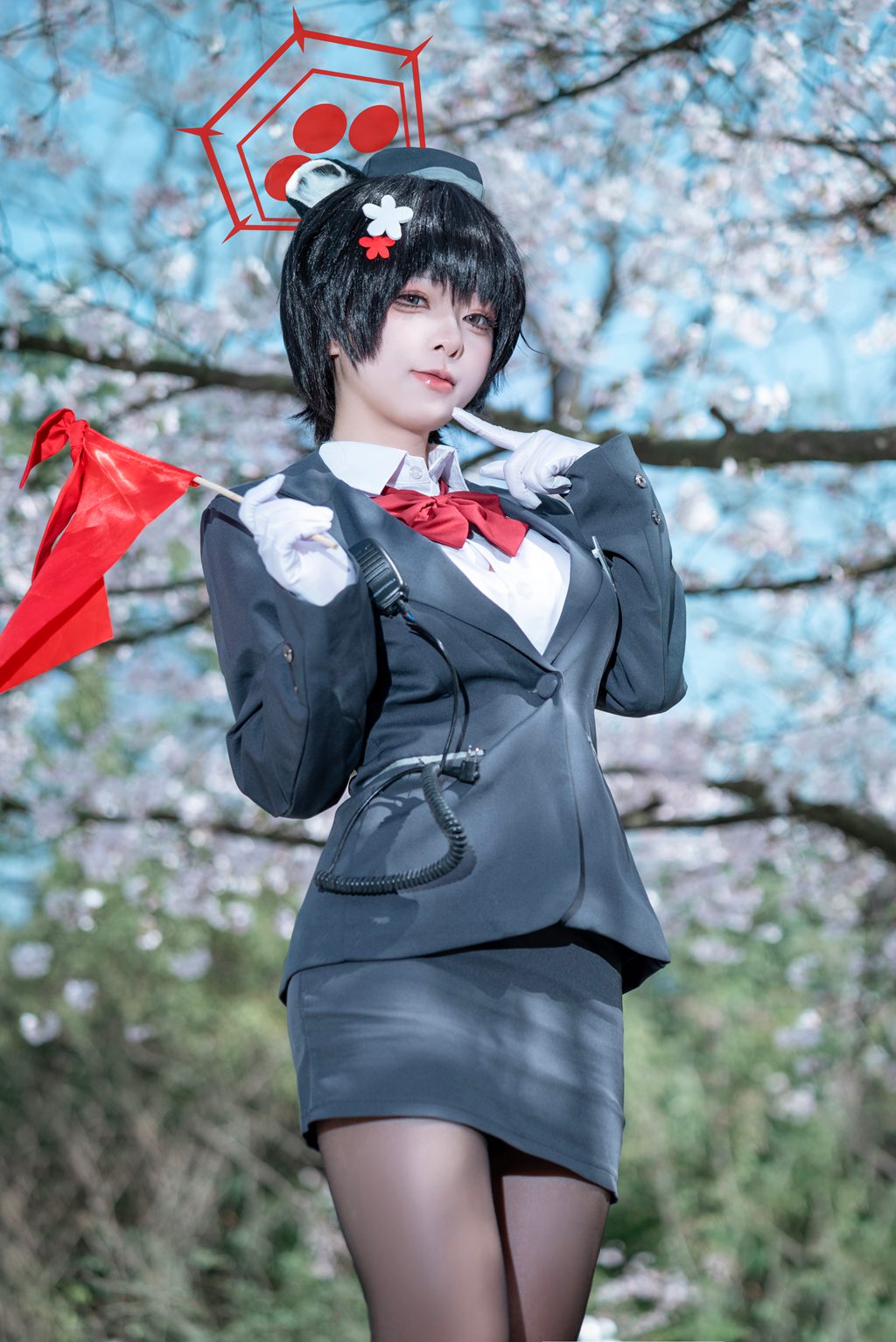 网紅Coser@矢量鱼 –椿导游 [32P-210MB] 网红写真-第2张