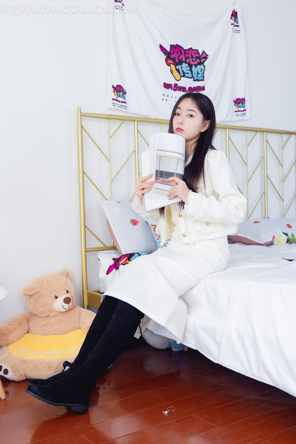 勿恋传媒 NO.2335 美兔-下一个天亮 [227P/1V/5.42G] 其它写真-第1张