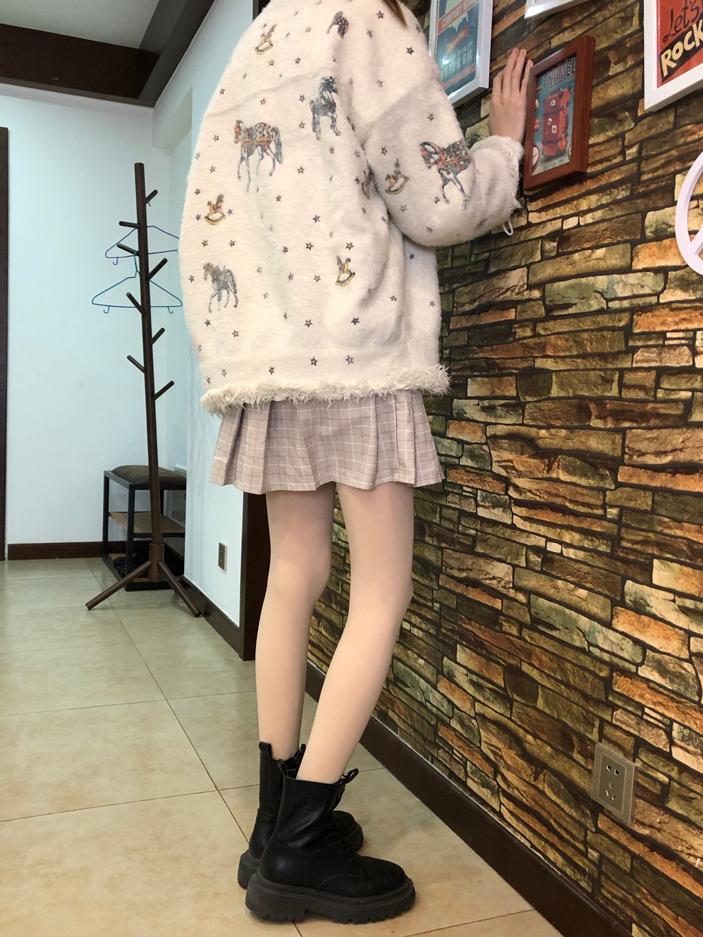 本足摄影-036期 身高174 体重44 足39神仙妹妹[48P/2V/282MB] 年费专享-第1张