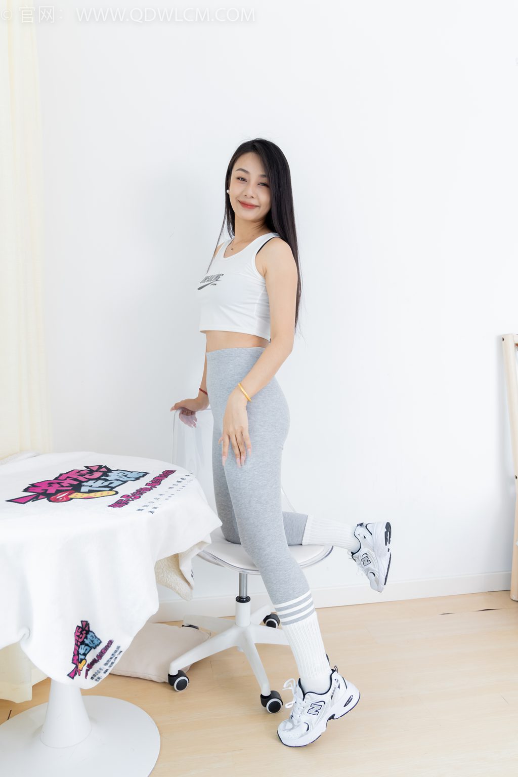 勿恋传媒 NO.2417 岚岚-月下昙花 [150P/1V/3.76G] 其它写真-第4张