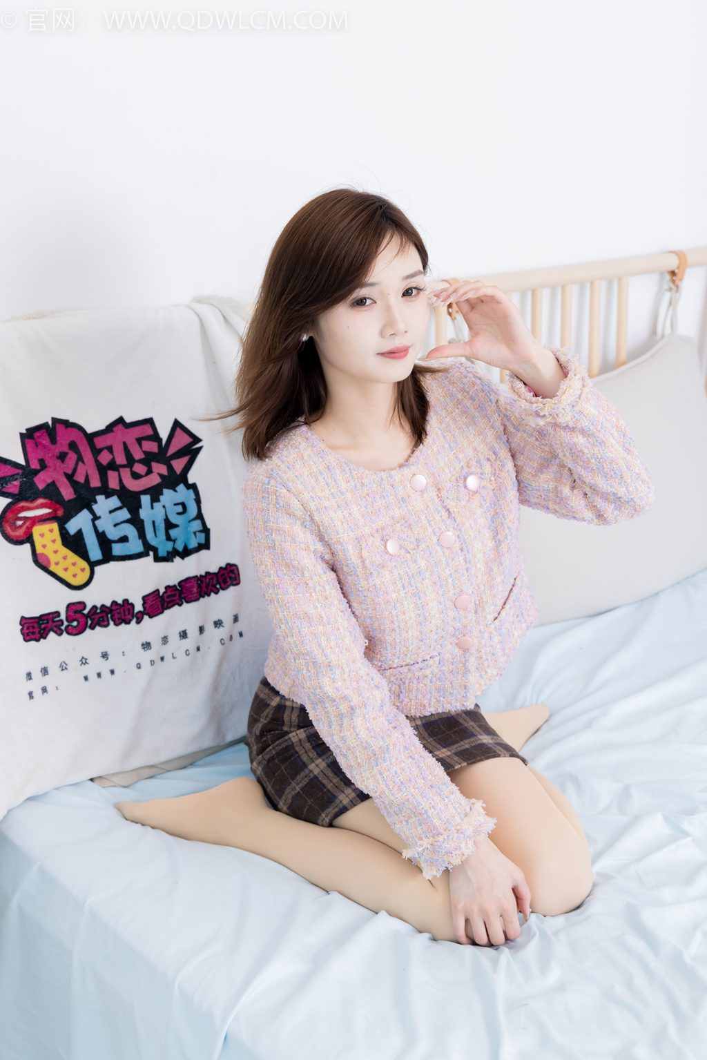 勿恋传媒 NO.2425 橙子-遥远的她 [160P/1V/3.56GB] 其它写真-第4张