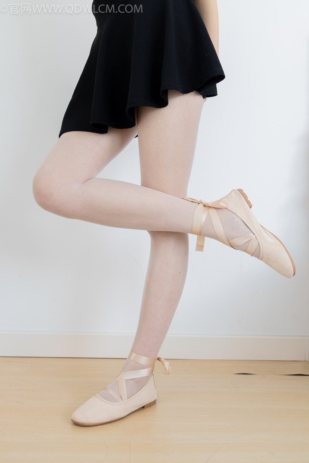 勿恋传媒 NO.2449 泡泡-课后 [201P/1V/4.81G] 其它写真-第4张