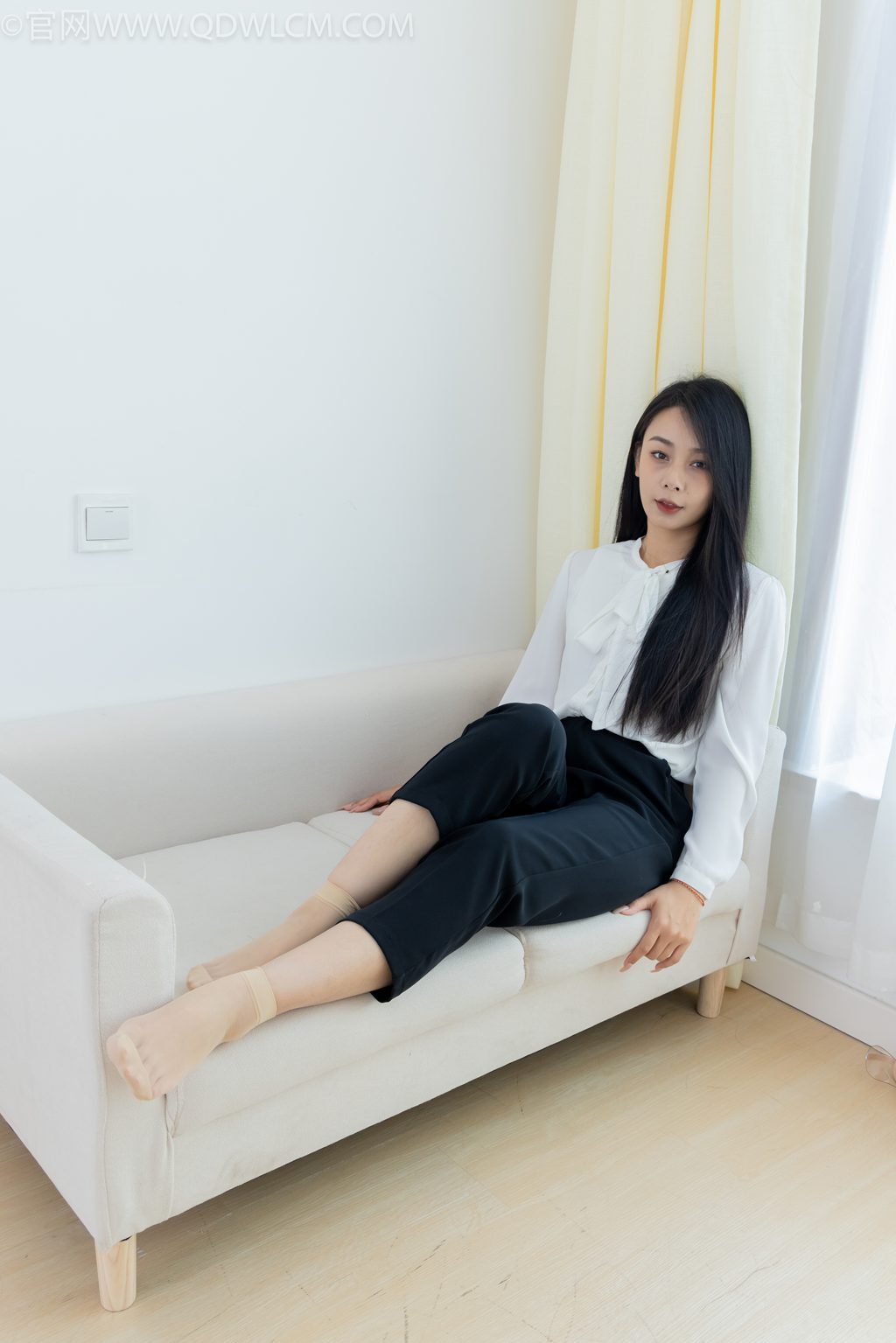 勿恋传媒 NO.2451 岚岚-午后的时光 [160P/1V/4.76G] 其它写真-第4张