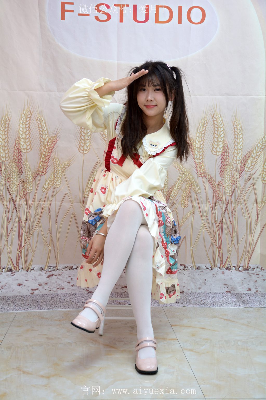 [爱月下] NO.248 圆圆~【哦豁，蛀牙！】偷吃糖了。（花絮版）[101P/1V/3.2G] 年费专享-第4张