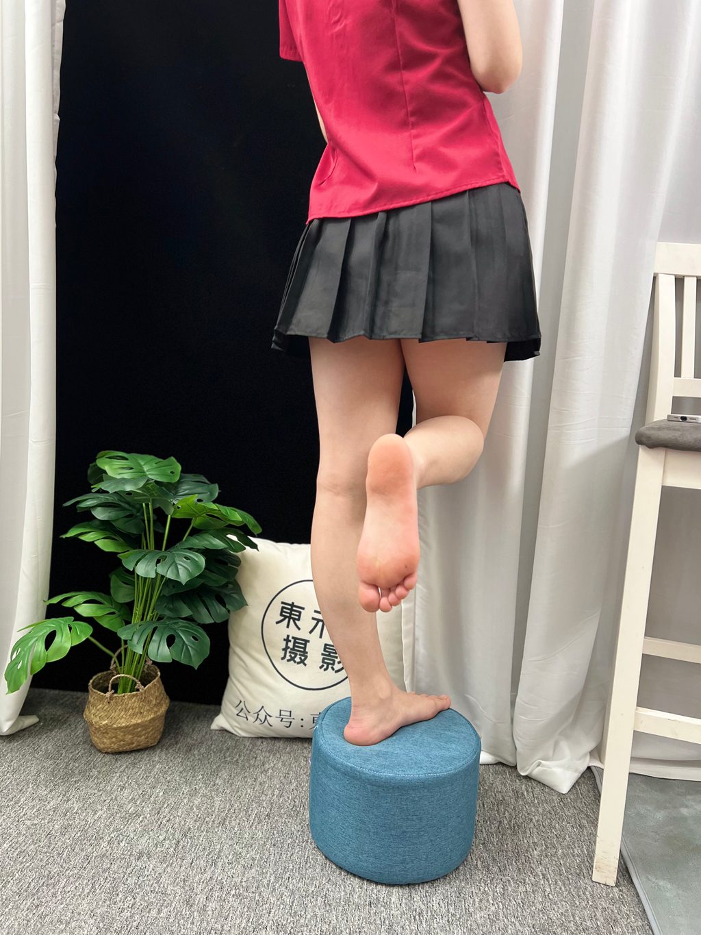 三禾摄影 NO.021 短裙 凉拖 帆布鞋 高跟 [217P/2V/6.23GB] 三禾摄影-第4张