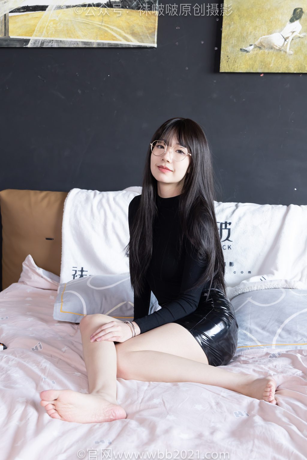 [BoBoSocks袜啵啵] NO.585 小甜豆-高跟鞋、大腿嘿丝、踩面包剧情 [158P/1V/7.37GB] 年费专享-第4张