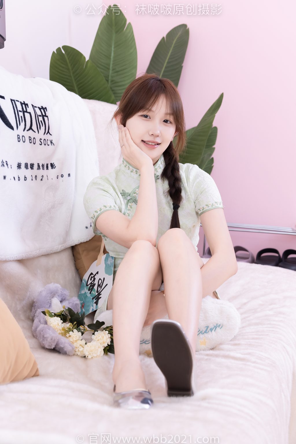 [BoBoSocks袜啵啵] NO.577 香菜-皮鞋、平底鞋、肉色船袜、黑棉袜、旗袍 [140P/1V/5.32G] 年费专享-第4张