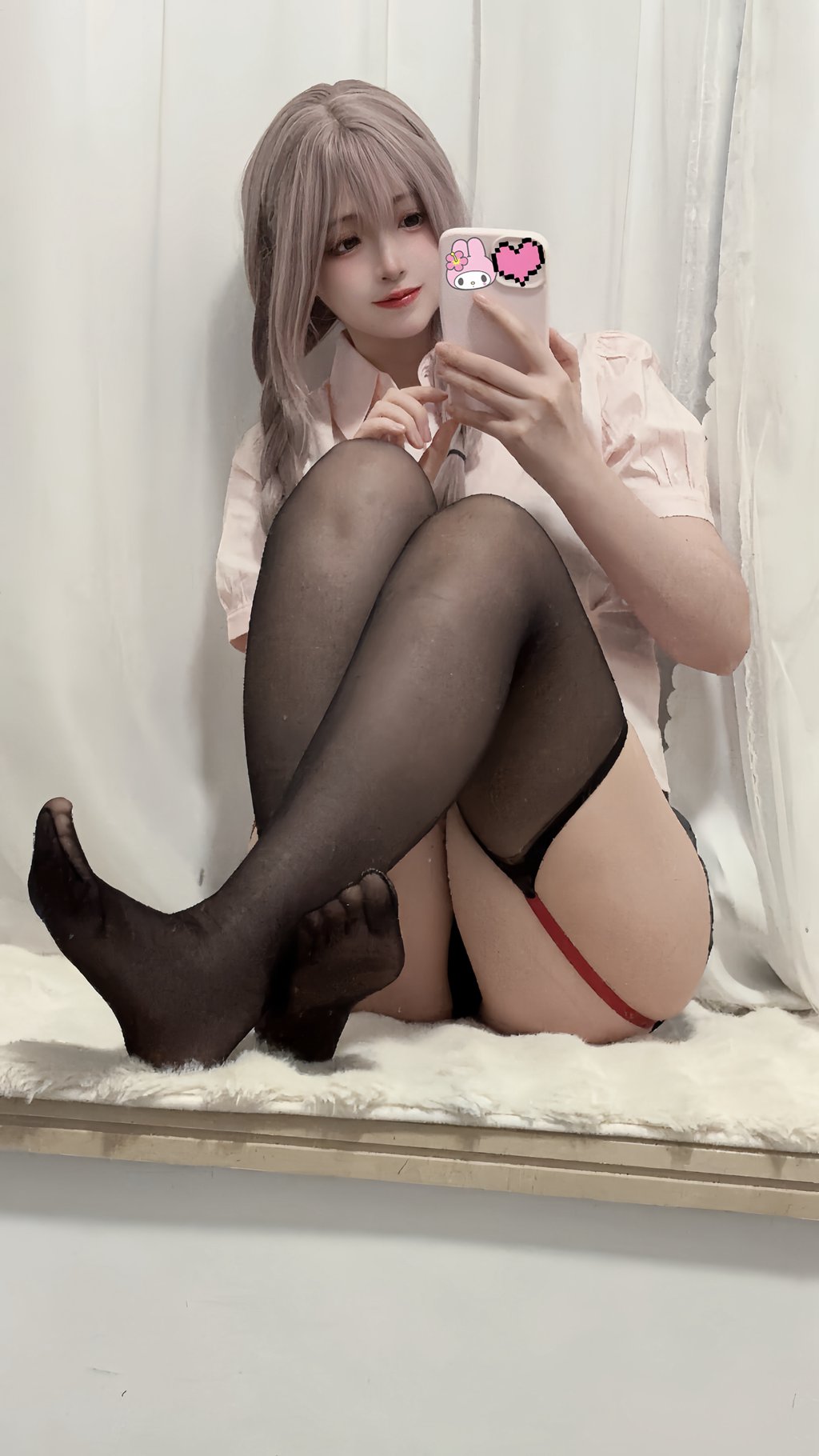 网紅Coser@疯猫ss 紫色麻花辫 [15P/22MB] 网红写真-第3张