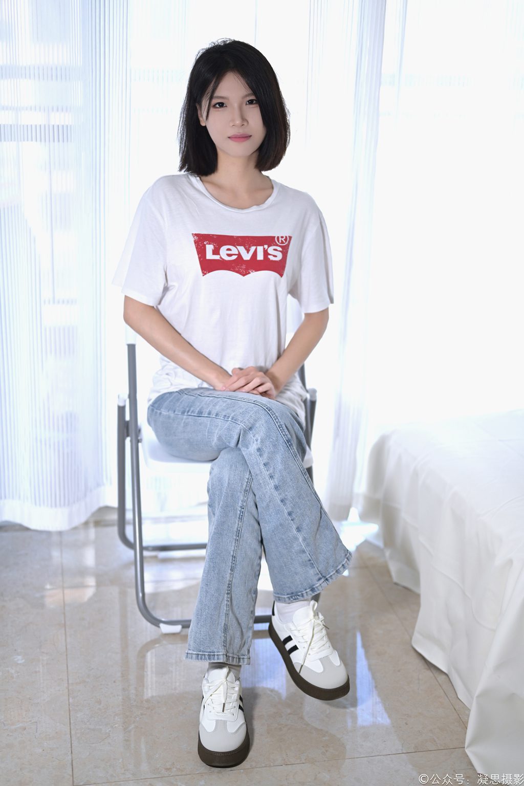 凝思摄影 NO.035期：小睿（T恤、短白袜、平底鞋） [146P/1V/5.49G] 凝思摄影-第4张