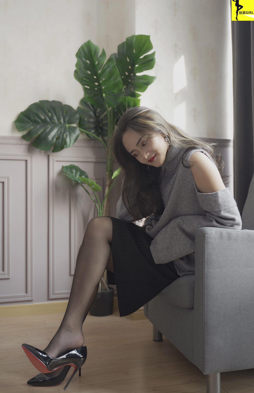 丝慕写真 旧系列 第031期 Miya 一元之《一丝京华》[43P-46M] 丝慕写真-第3张