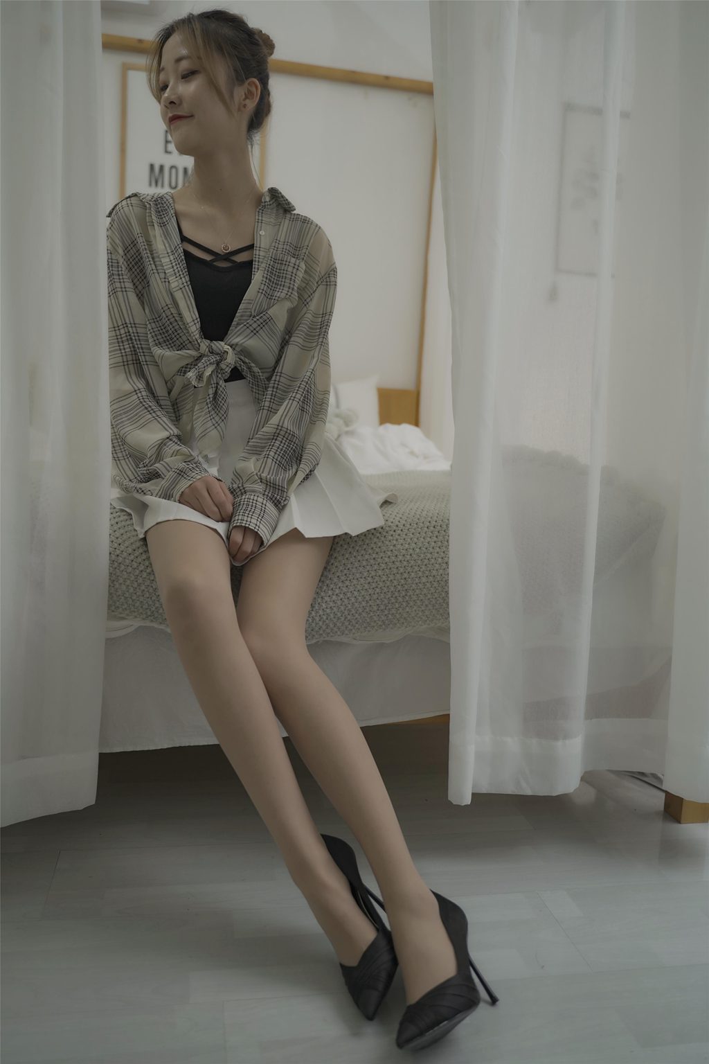 丝慕写真 旧系列 第034期 芊芊&佳佳《芊芊细丝》[60P-42M] 丝慕写真-第4张