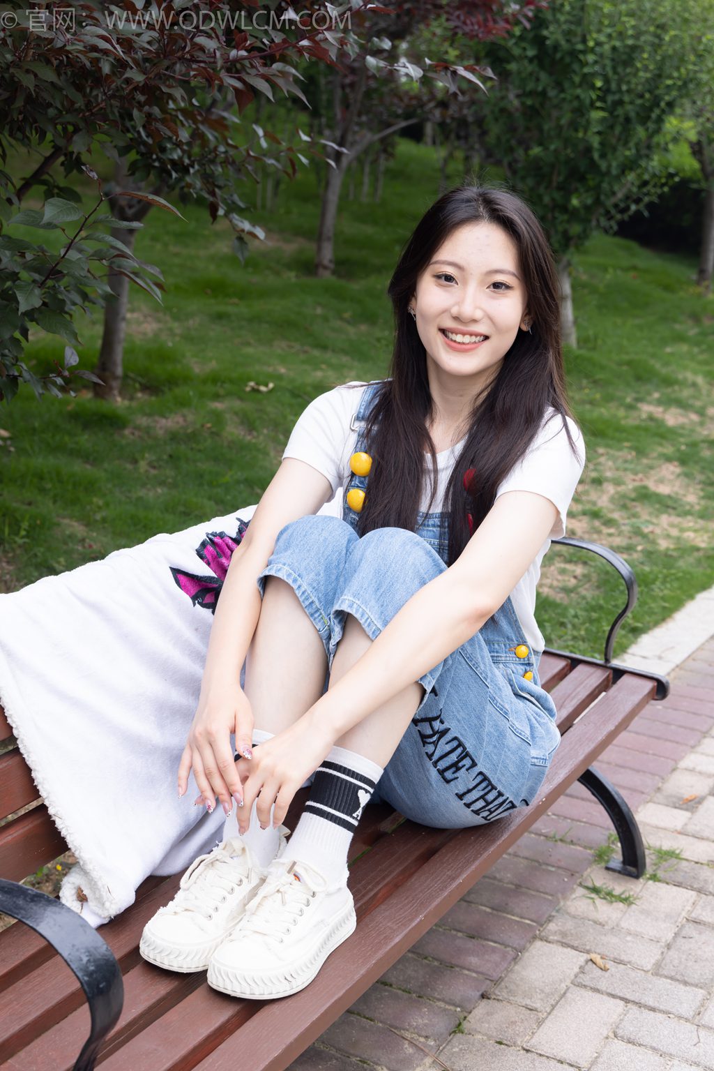 勿恋传媒 NO.2407 奶糖-夏天的乐章 [161P/1V/4.39G] 其它写真-第3张