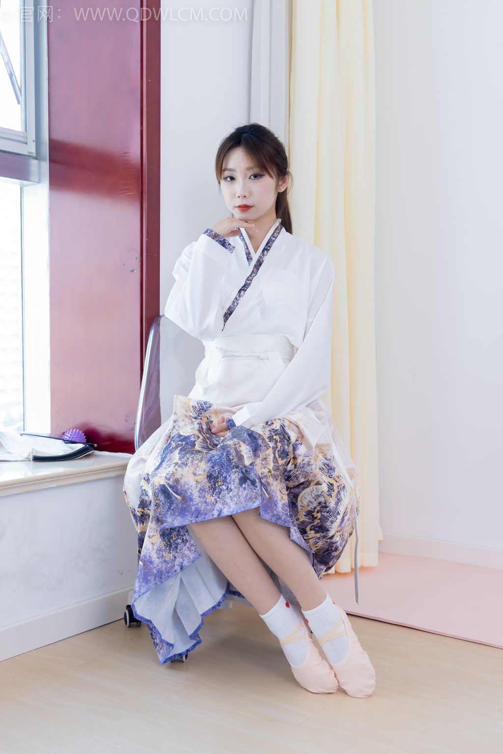 勿恋传媒 NO.2410 泡泡-古风悠扬 [170P/1V/5.40G] 其它写真-第3张