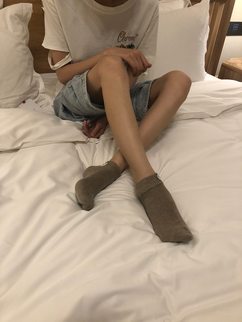 本足摄影-057期 约舔00年超可爱的圆脸妹妹的灵活裸足[78P/1V/608MB] 年费专享-第3张