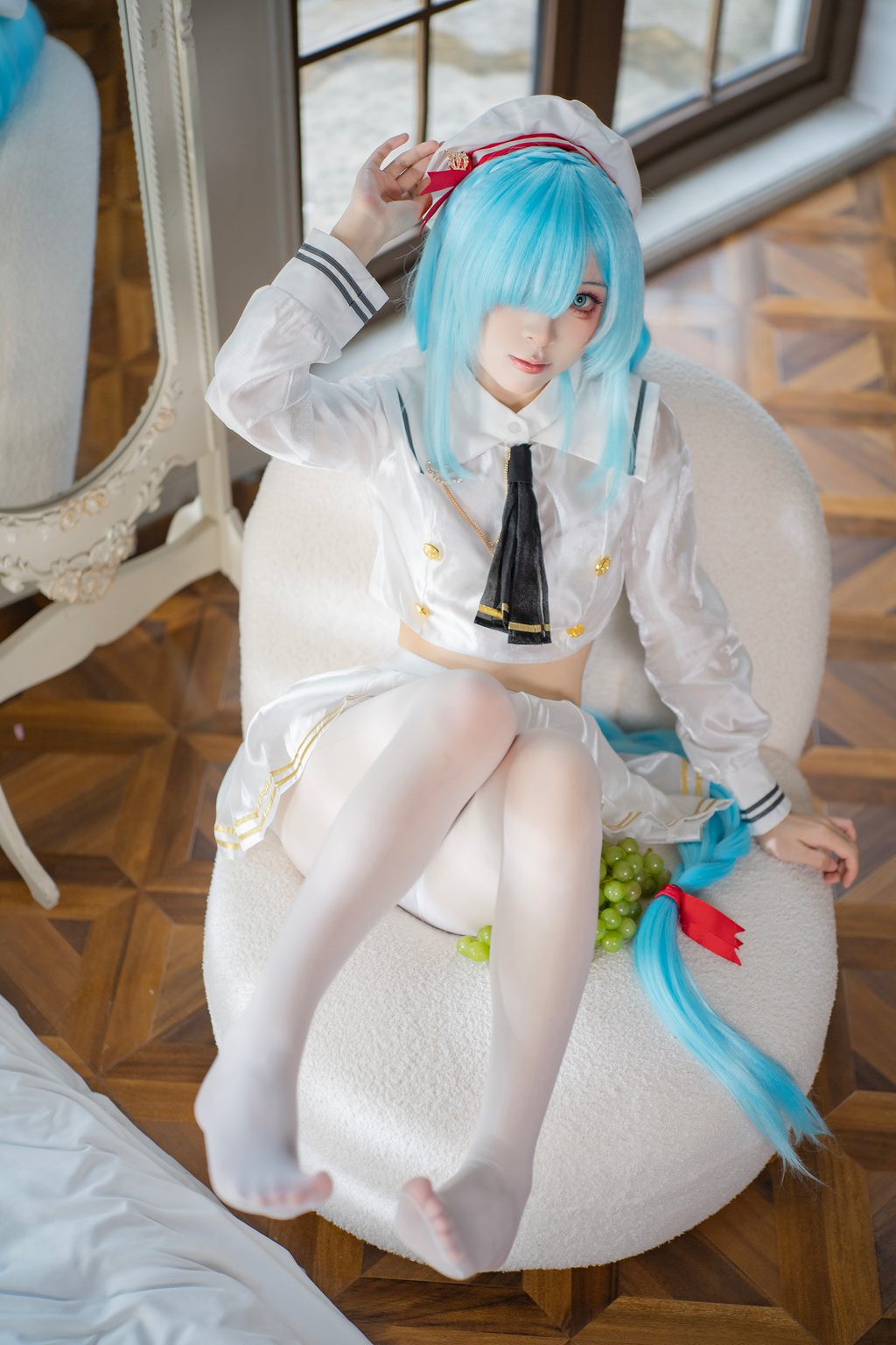 网紅Coser@矢量鱼 –雅努斯水手服 [38P-369MB] 网红写真-第3张