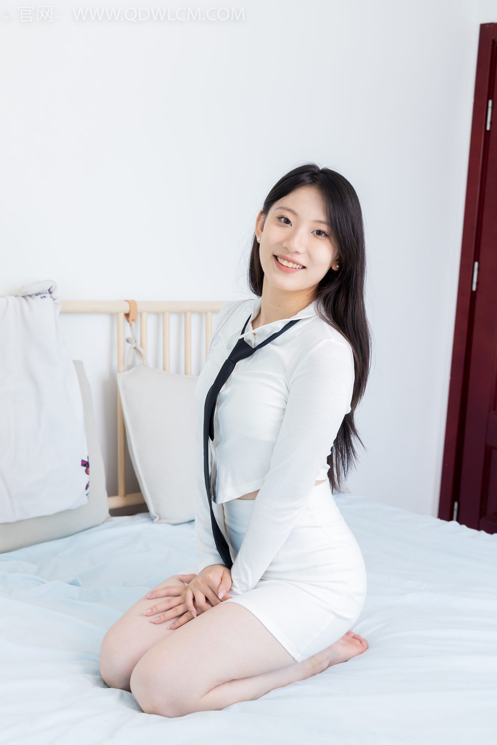 勿恋传媒 NO.2411 奶糖-她说 [175P/1V/4.80G] 其它写真-第3张