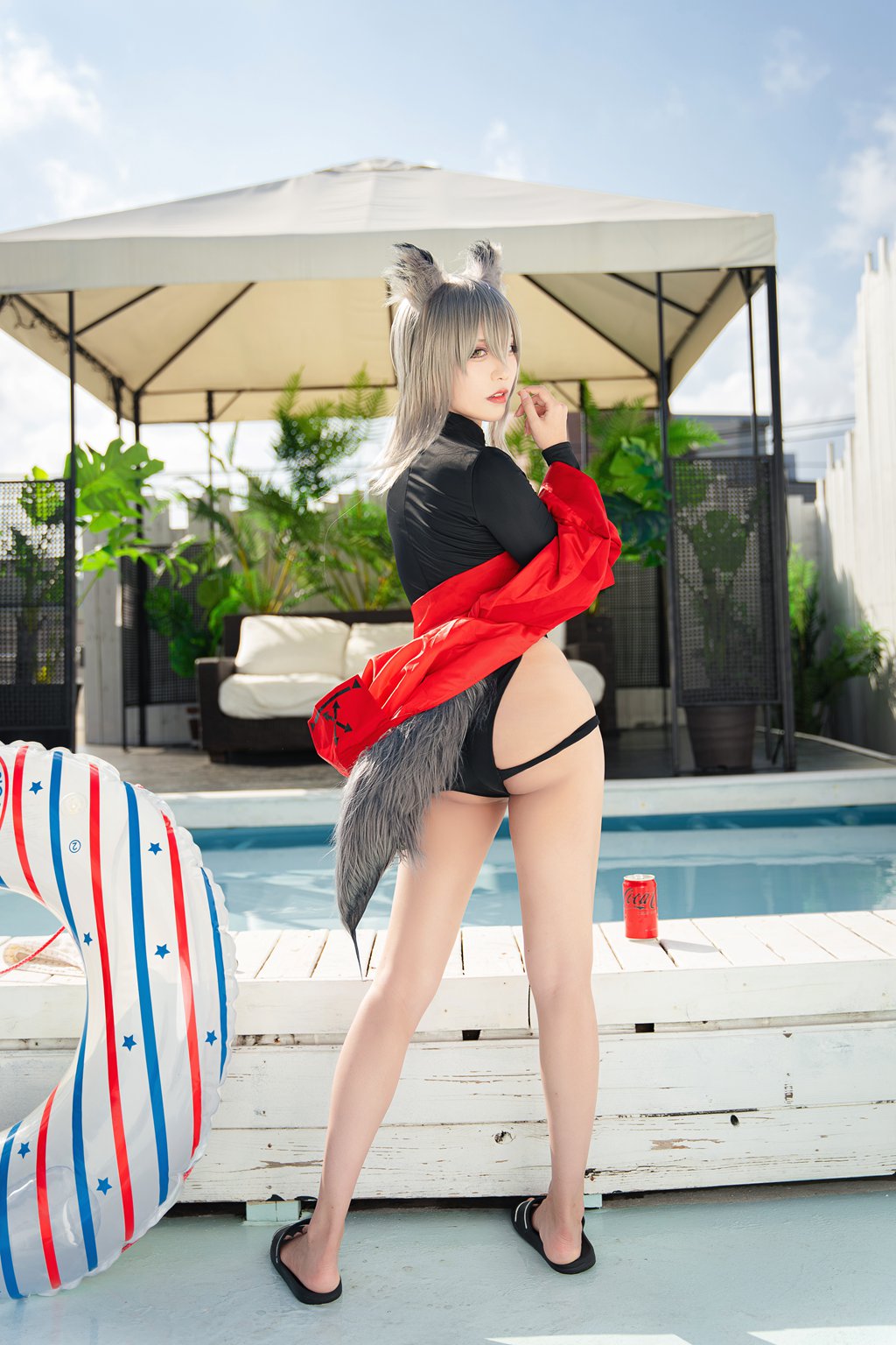 动漫博主@切切celia 明日方舟 红 [28P/1V/317MB] 网红写真-第3张