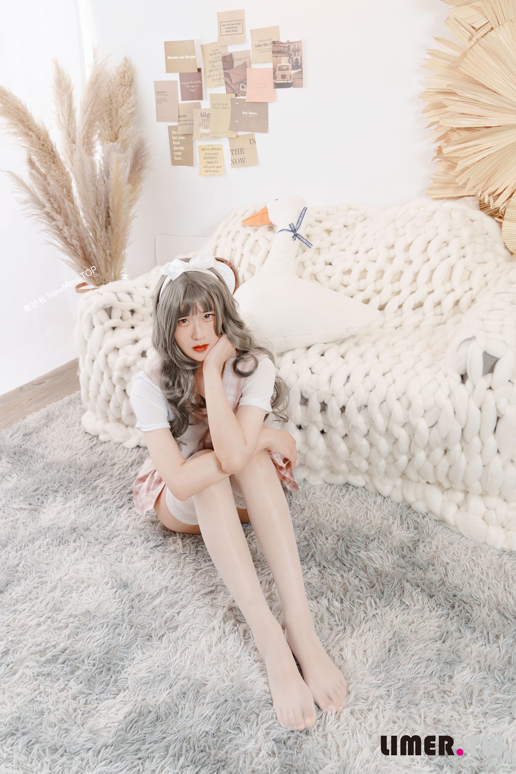 Limerence NO.010-7bao JK 大腿襪 裸足 ASMR 🎵 47p+24min 4K原音影片（JK大腿袜）（Ultra版）[49P/1V/4.23GB] 单购-第3张