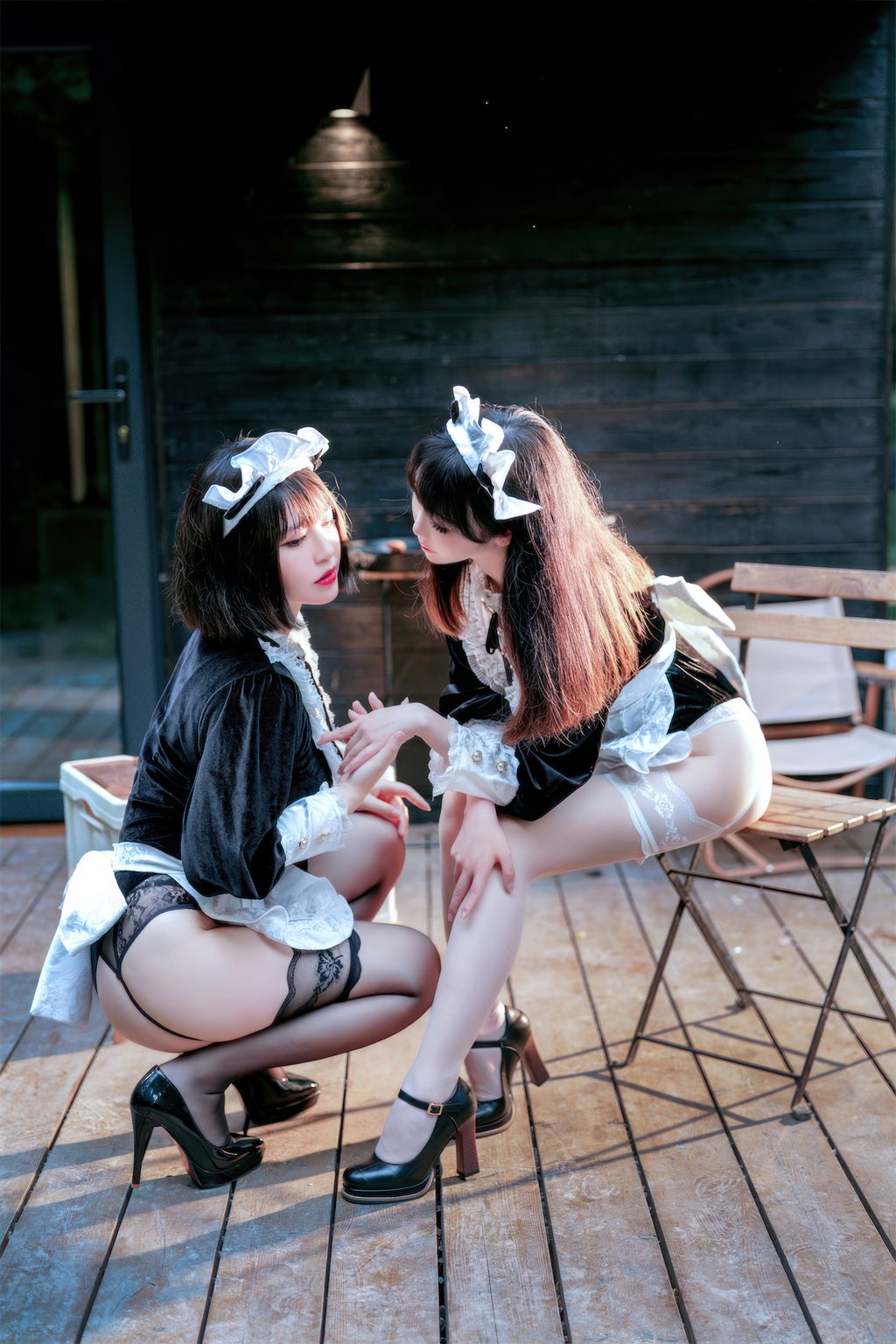 人气动漫Coser@面饼仙儿&半半子 – Maid姉妹 [74P/551MB] 网红写真-第3张