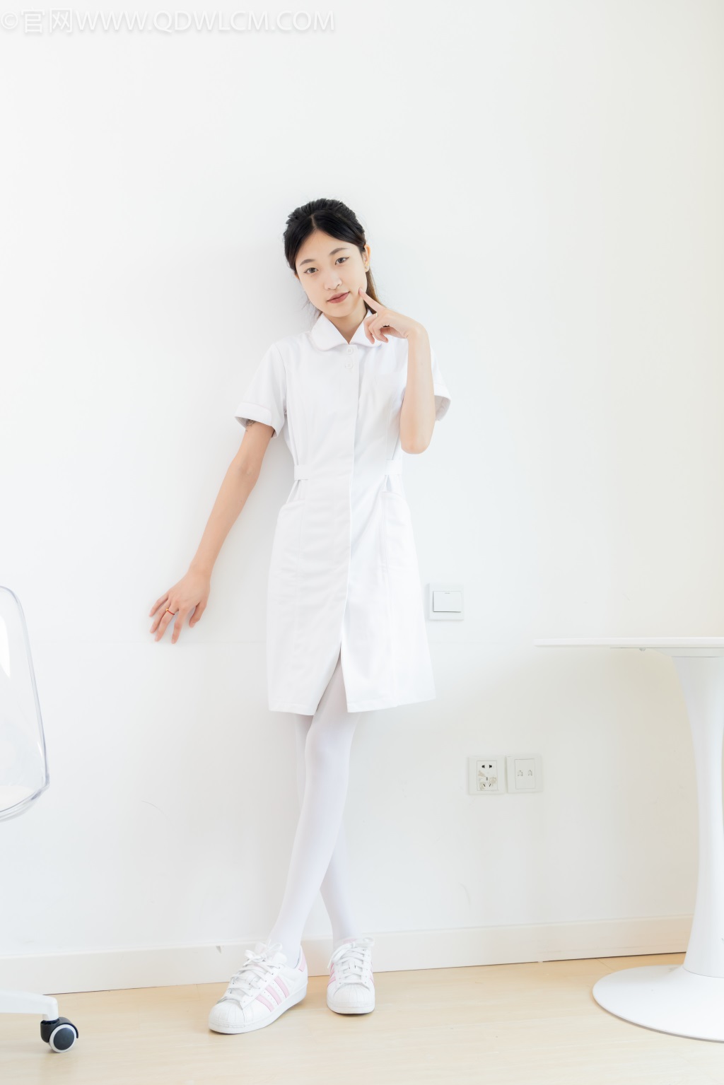 勿恋传媒 NO.2450 小夏-镜头里的青春 [165P/1V/3.84G] 其它写真-第3张