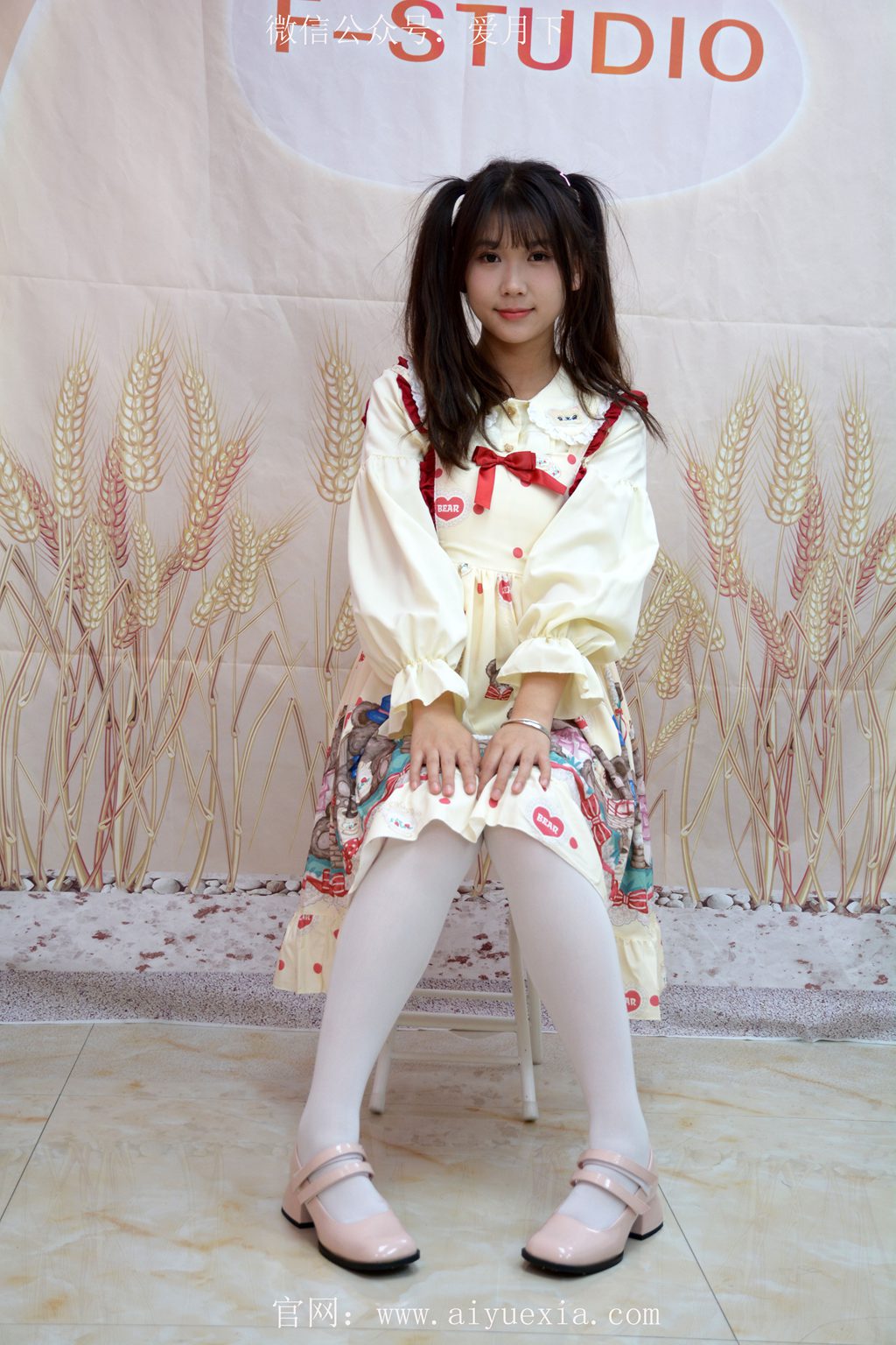 [爱月下] NO.248 圆圆~【哦豁，蛀牙！】偷吃糖了。（花絮版）[101P/1V/3.2G] 年费专享-第3张