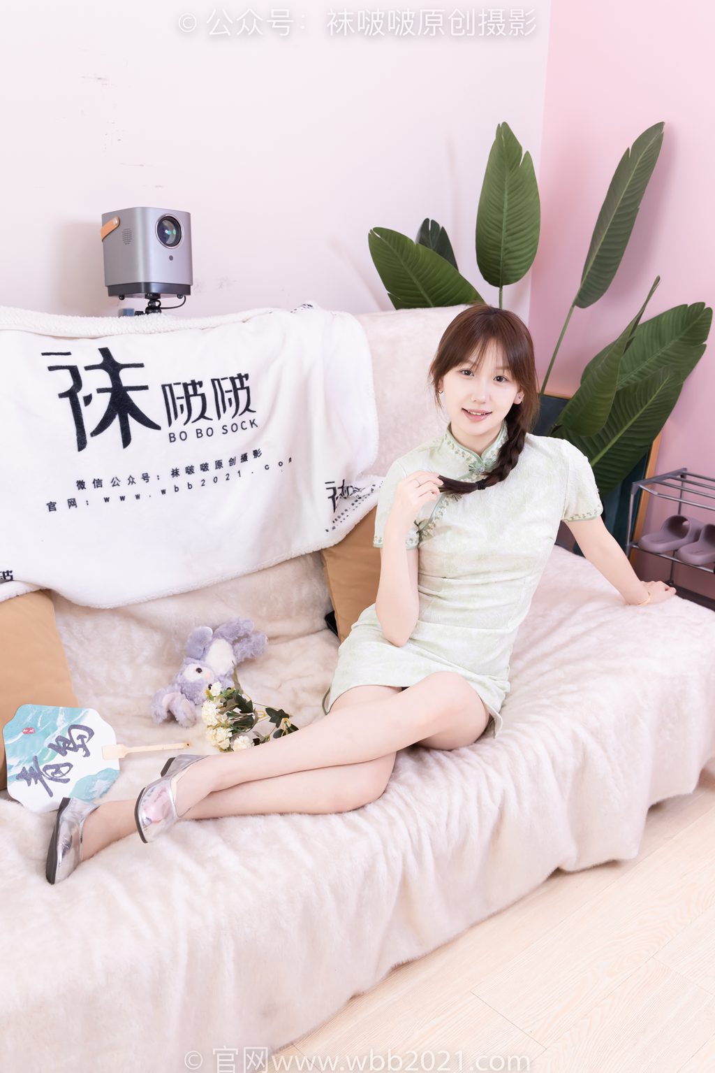 [BoBoSocks袜啵啵] NO.577 香菜-皮鞋、平底鞋、肉色船袜、黑棉袜、旗袍 [140P/1V/5.32G] 年费专享-第3张