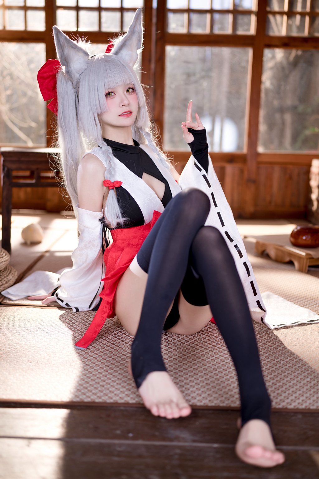 人气Coser@九柒喵 碧蓝航线 朝凪 原皮 [40P/239MB] 网红写真-第2张