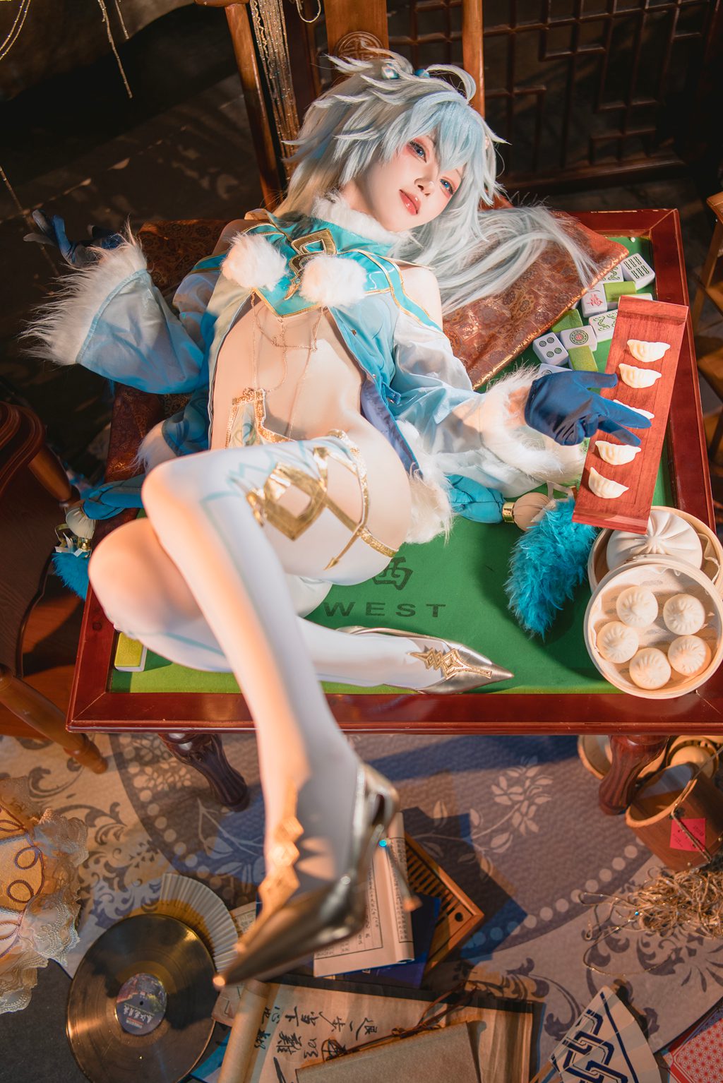 网紅Coser@矢量鱼 –少女前线云图计划 芙洛伦 [31P-365MB] 网红写真-第2张