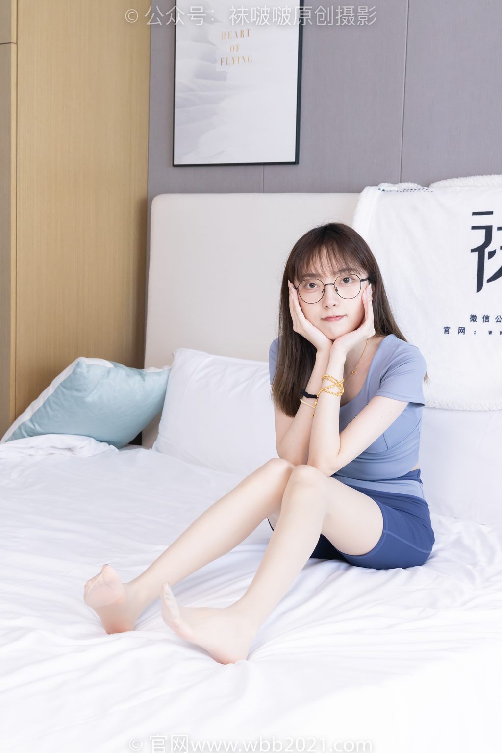 [BoBoSocks袜啵啵] NO.580 稚予-高跟凉鞋、薄肉丝（脚尖加固款）裸足 [145P/1V/6.41G] 年费专享-第2张