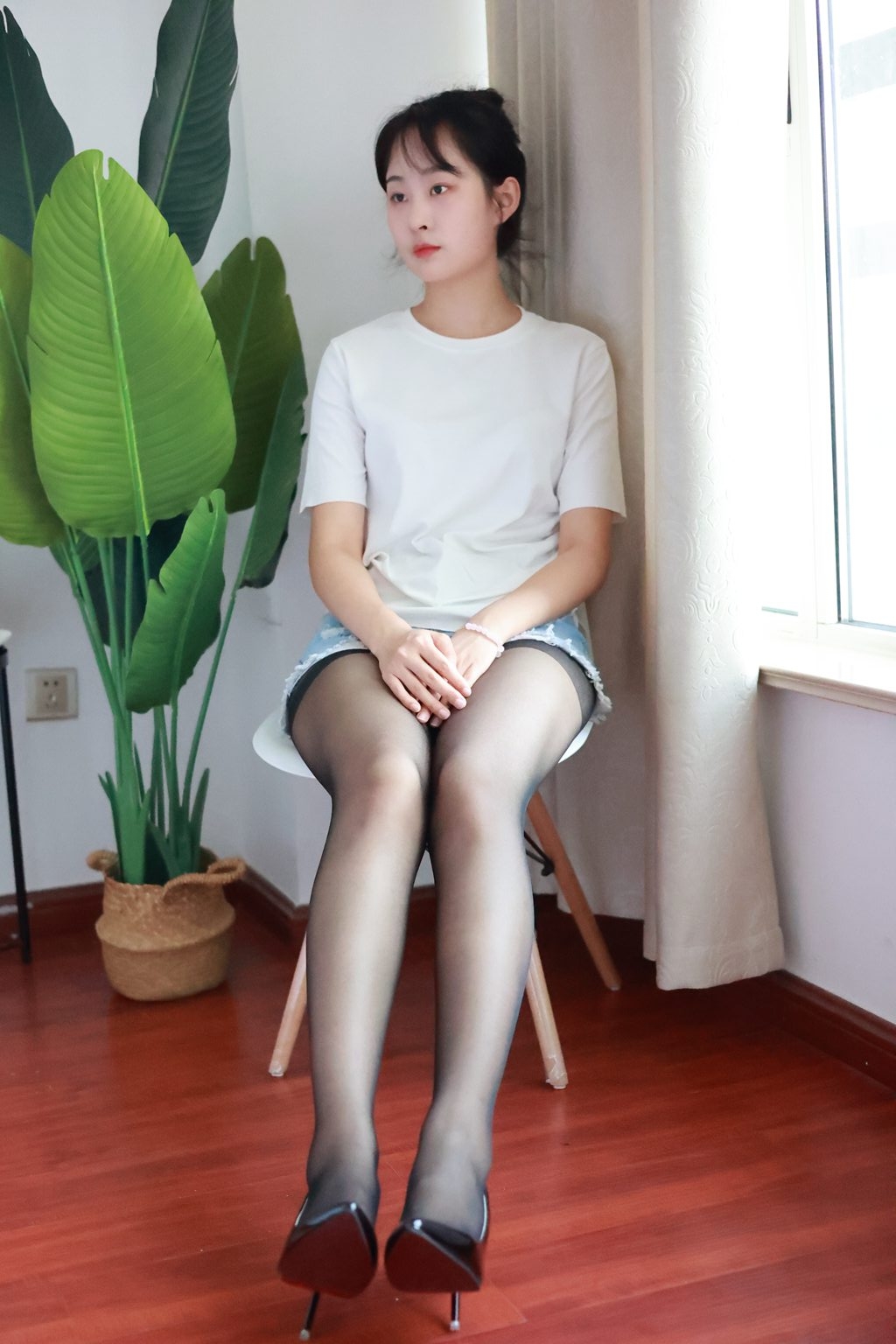 三禾摄影 NO.012 牛仔热裤 高跟 长丝 [208P/1.22GB] 三禾摄影-第2张