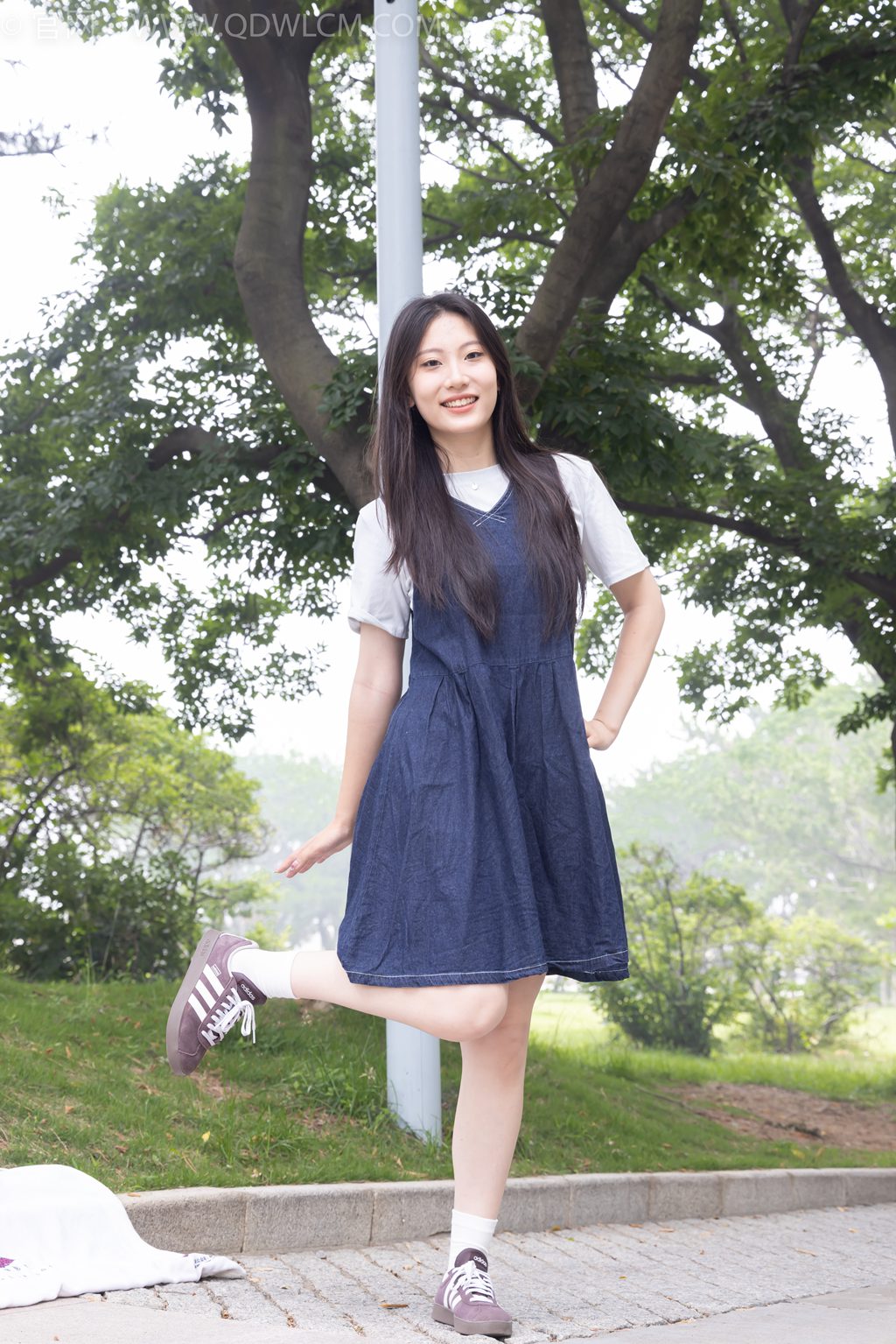 勿恋传媒 NO.2393 奶糖-秘境森林 [160P/1V/3.41GB] 其它写真-第2张