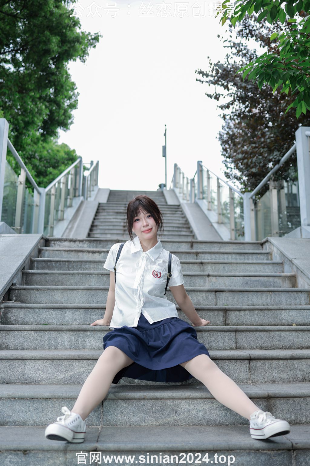 [丝恋摄影] 泡芙-NO.016 薄肉丝，白板鞋，小短裙（花絮版）[290P/1V/5.18G] 丝恋摄影-第2张