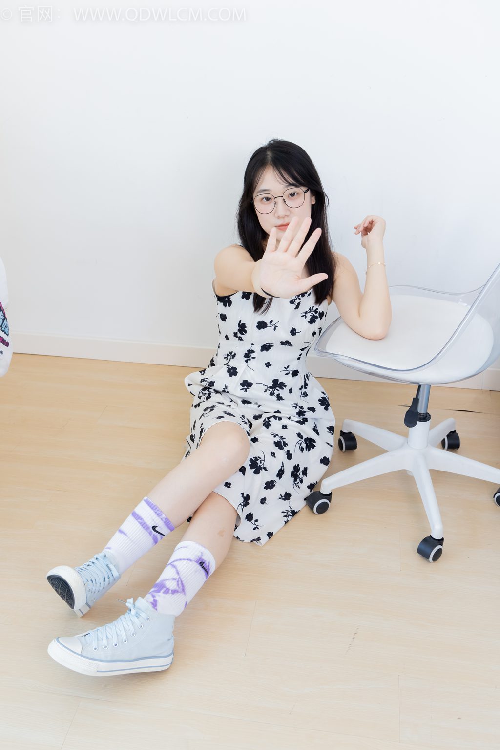 勿恋传媒 NO.2403 小椿-戏中人 [155P/1V/3.55G] 其它写真-第1张