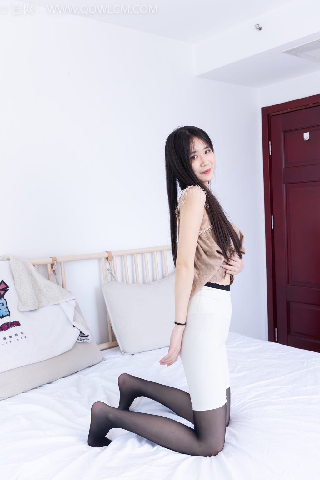 勿恋传媒 NO.2430 菜菜-笑靥如花 [170P/1V/3.50G] 其它写真-第1张